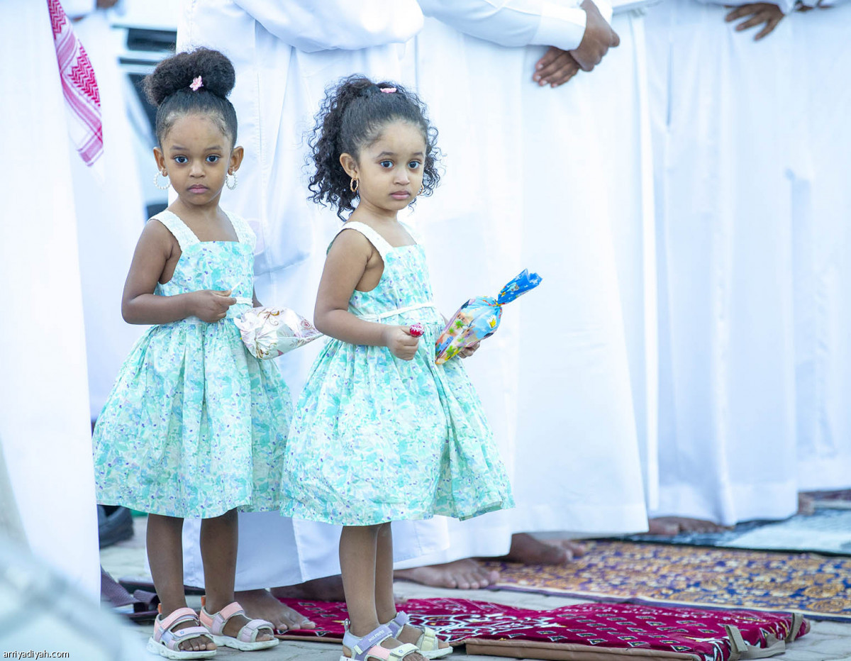 فرحة «العيدية»