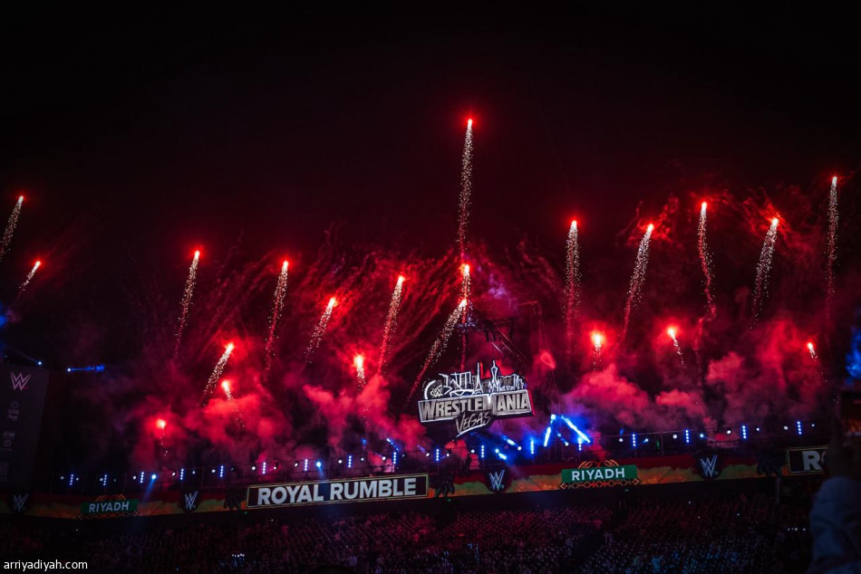 الرياض تحتضن ليلة «رويال رامبل».. وتزف رينز ومورجان