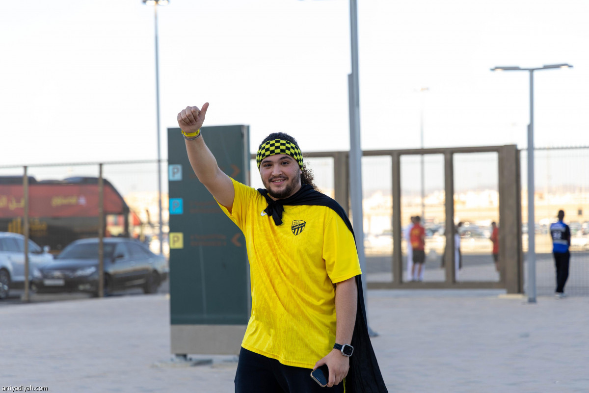 حضور جماهيري مبكر