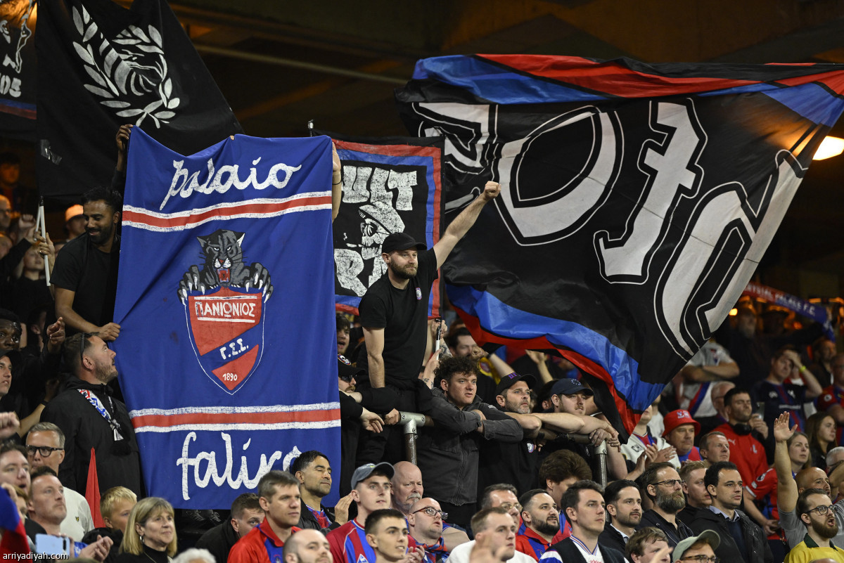 «سيلهيرست بارك» يحتفل