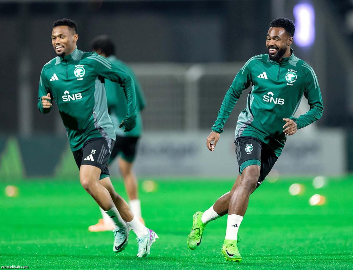 «الأخضر» اكتمل