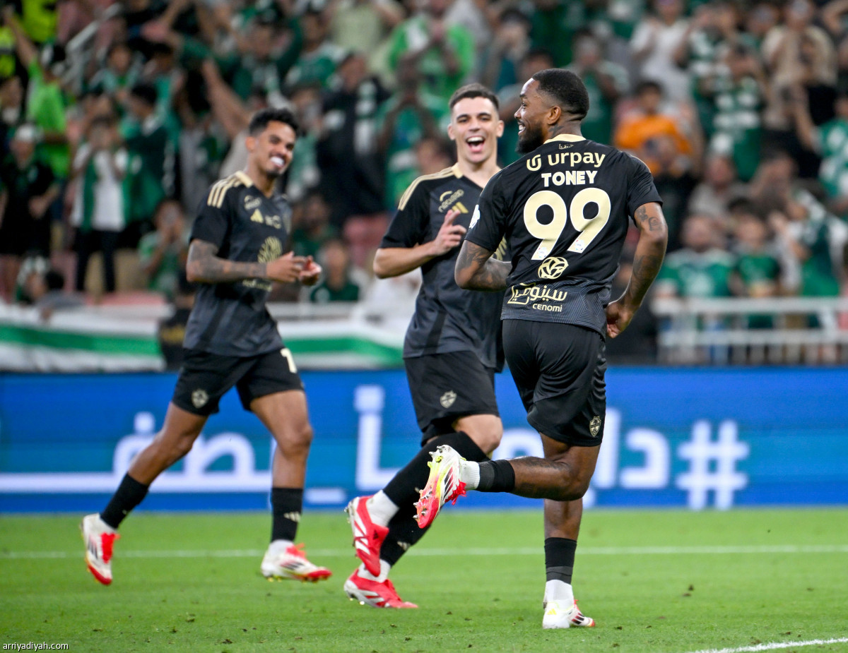 استعراض أهلاوي