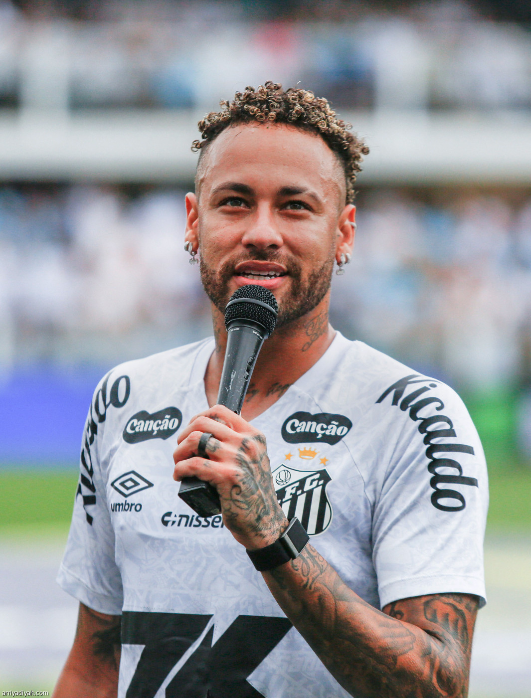 نيمار يحتفل