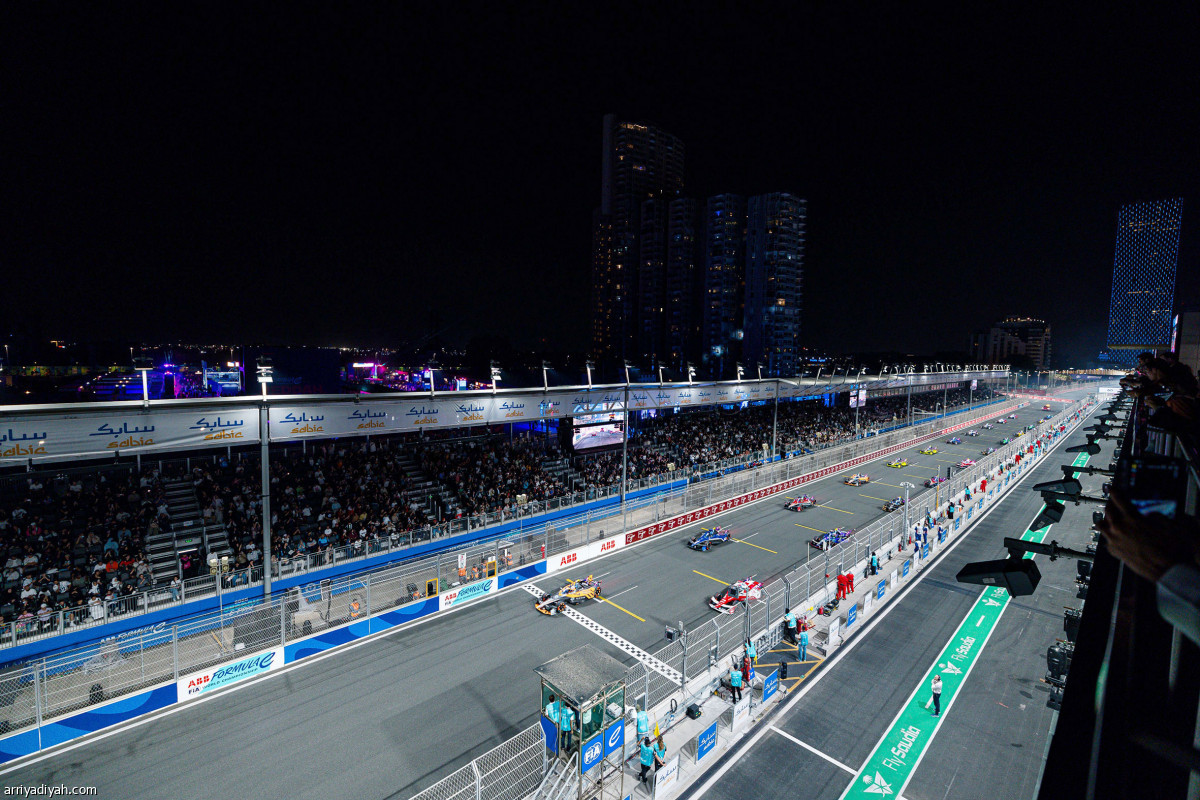 رولاند ينتصر