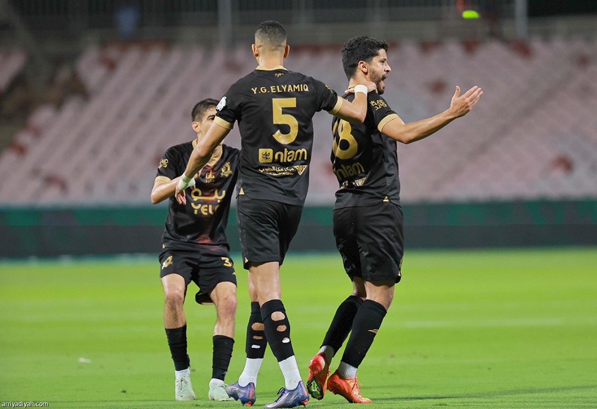 أخيرا فاز الوحدة