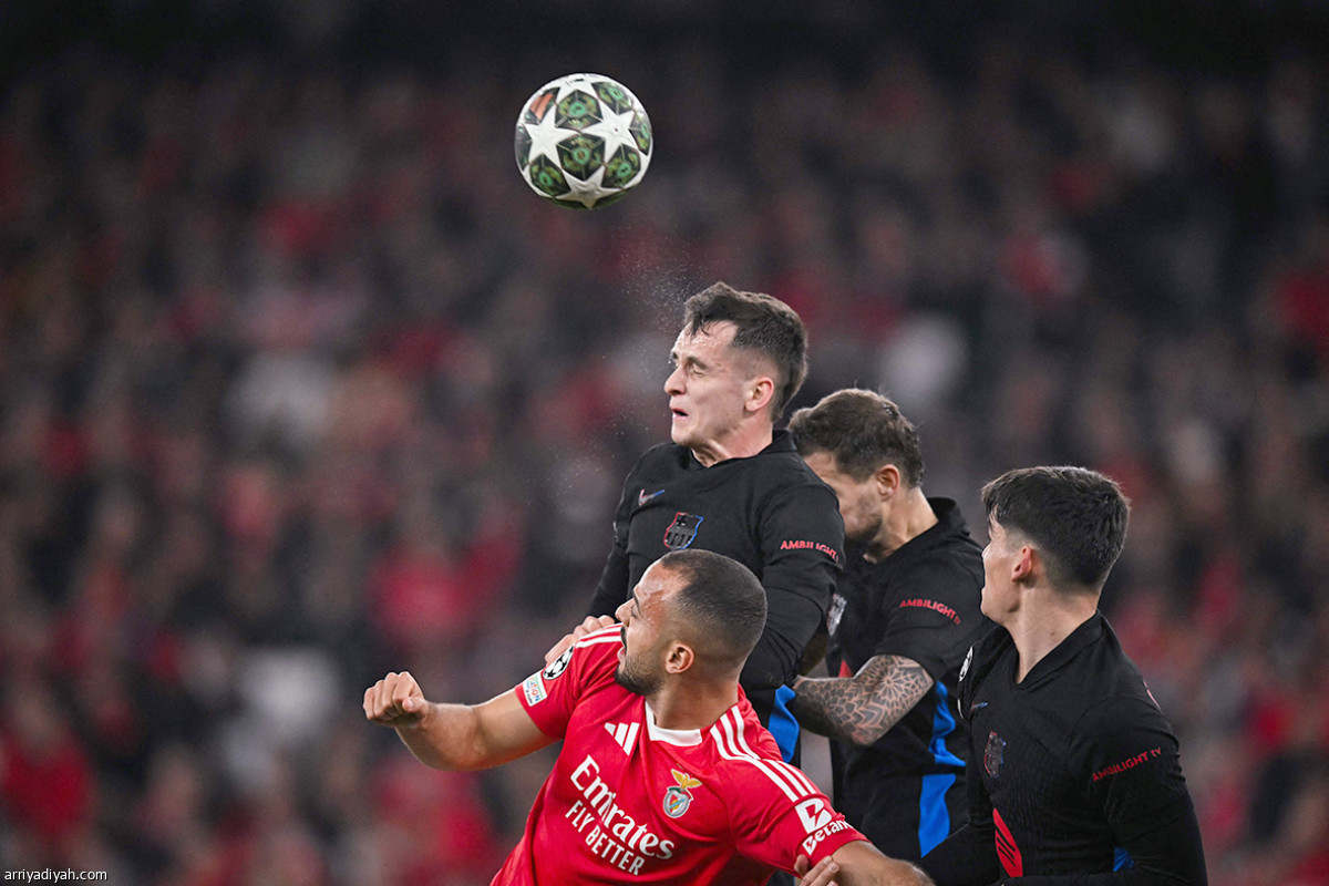 رافينيا يجلب النصر