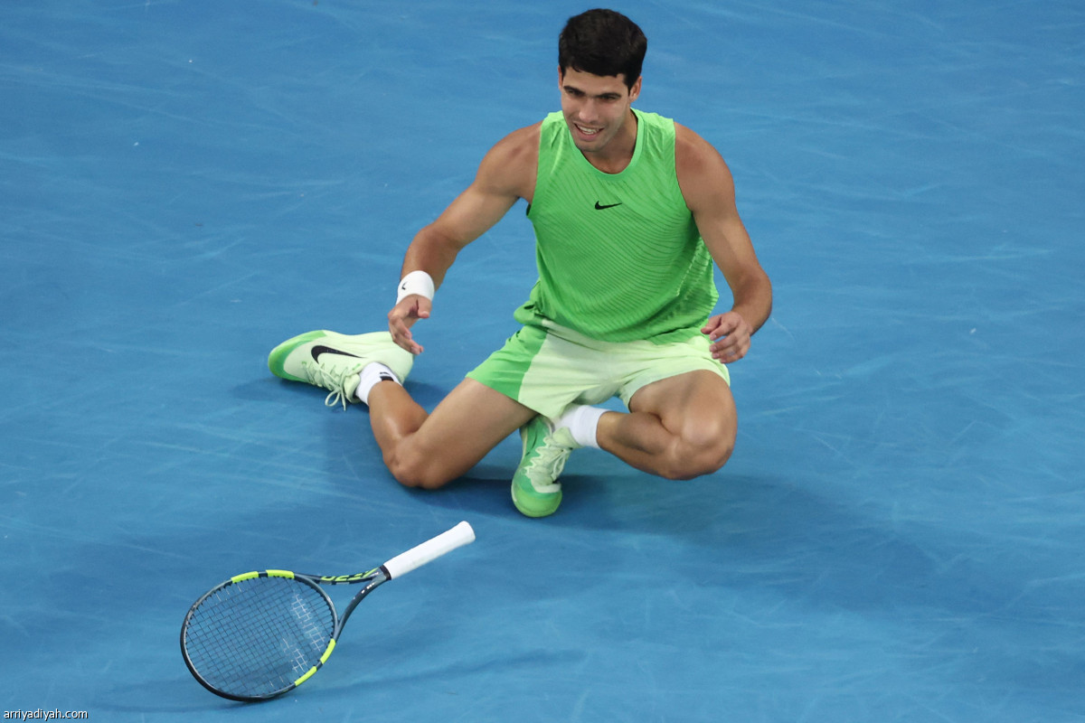 النهائي الأول