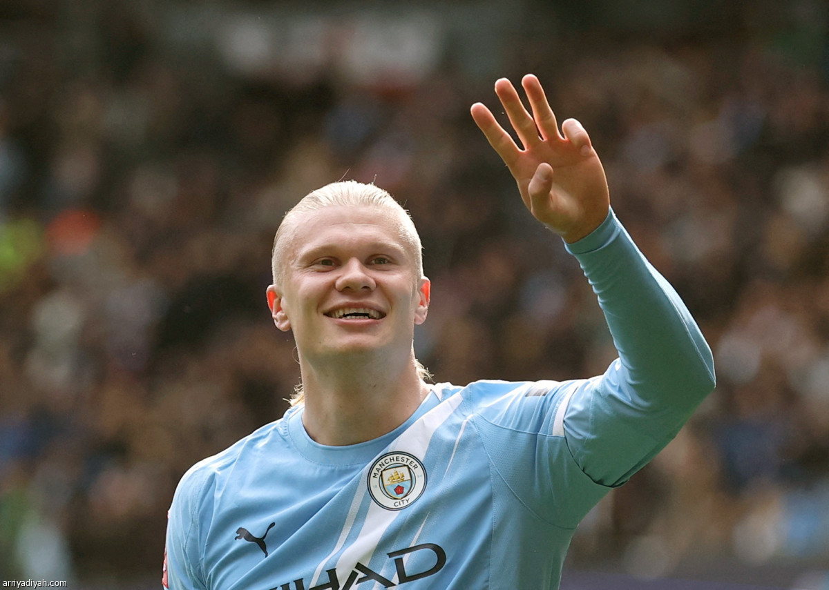 الهاتريك الـ 12