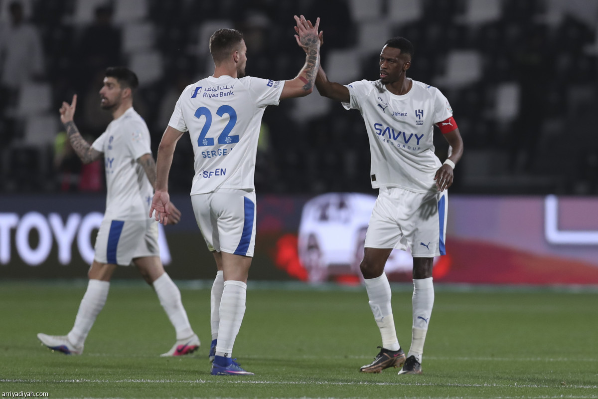 عاصفة زرقاء