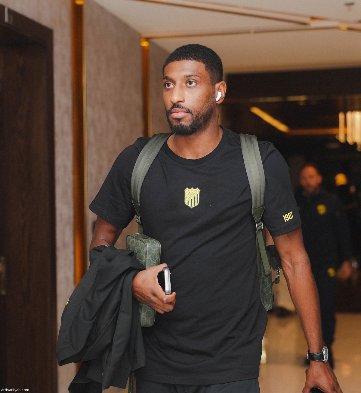 تدريب ومغادرة