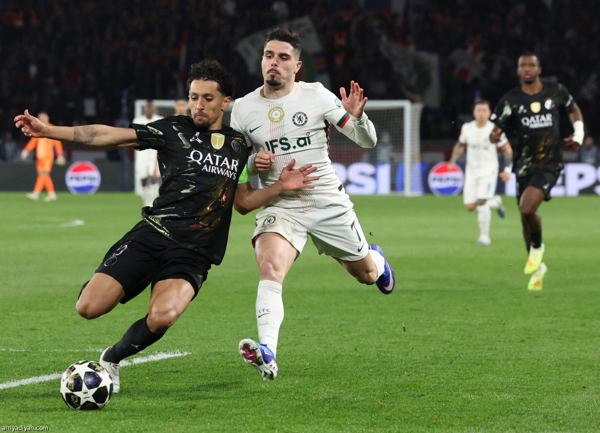 استعراض بخماسية