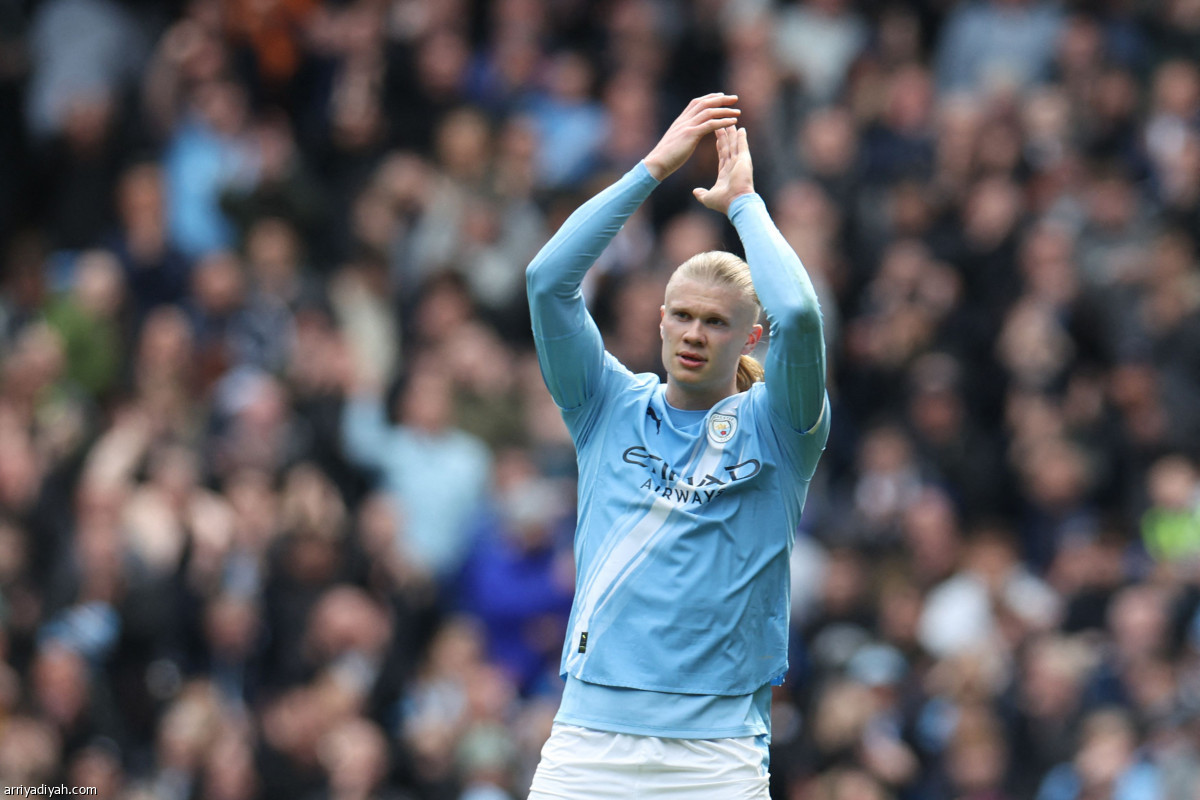 هاتريك هالاند